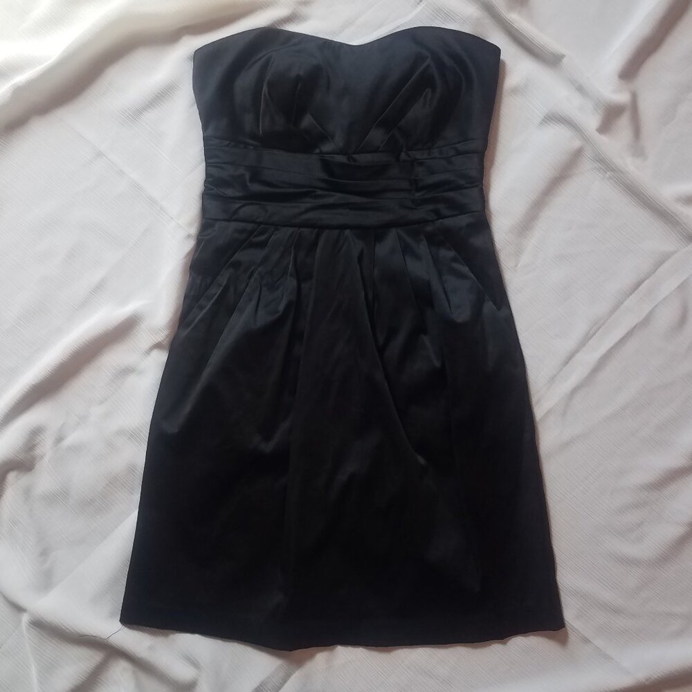 TRIXXI- Black satin strapless dress with pockets SIZE 5